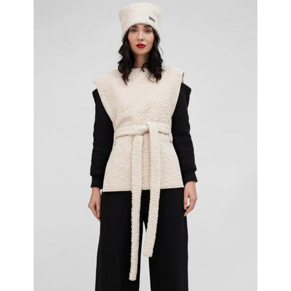 Kobzart Ukrainian Brand Faux Sherpa Pull Over Belt Vest Cream Size M-L Layering